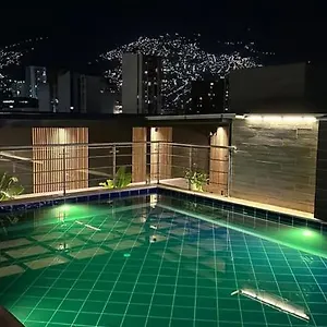3* Hotel California Center