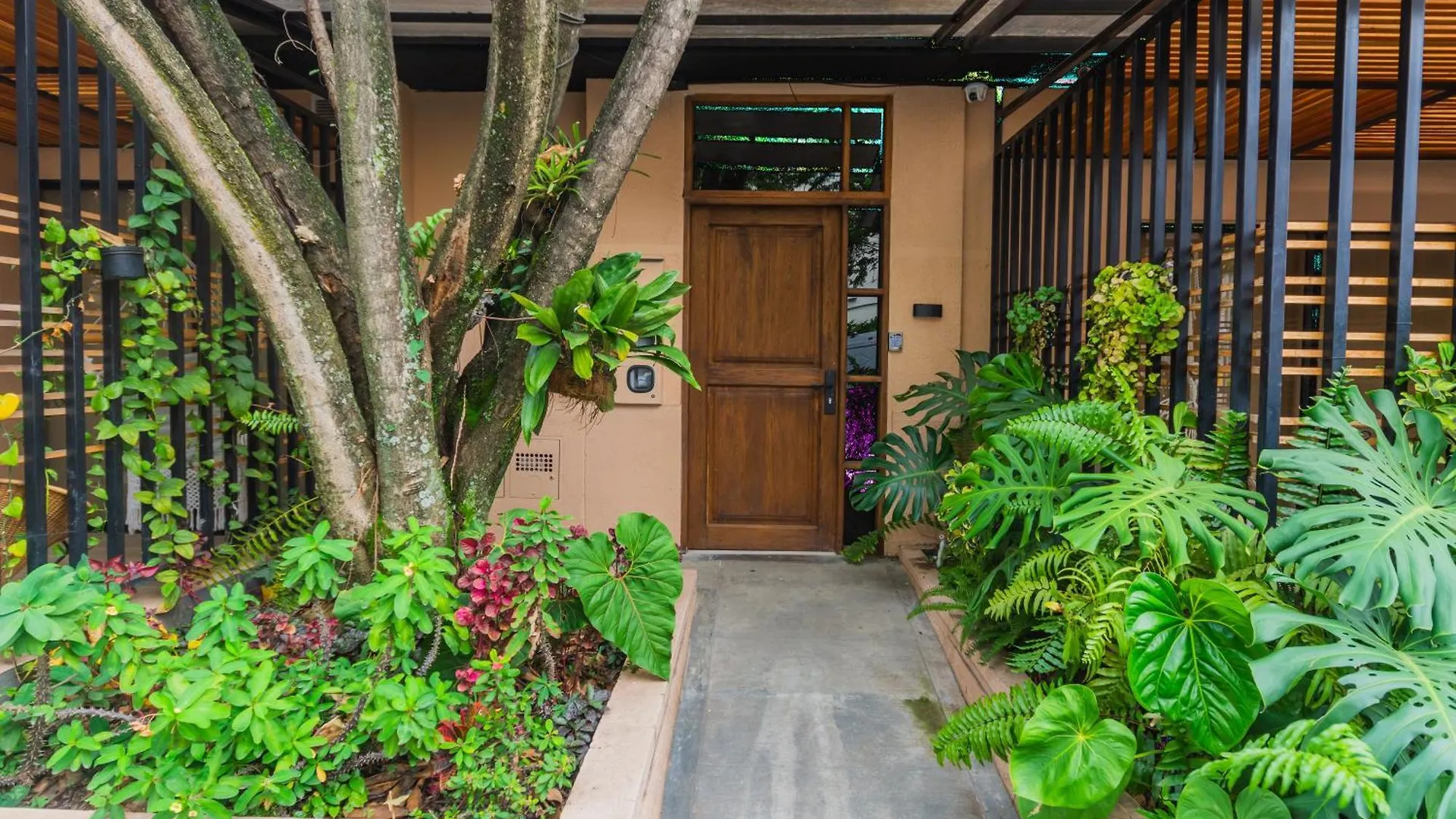 La Casona Hotel Boutique Medellin Colombia